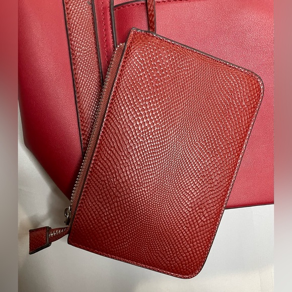 Retro Adrienne Vittadini Red Purse Bag Double Silver Chain Straps Zipper Y2K - Picture 3 of 9